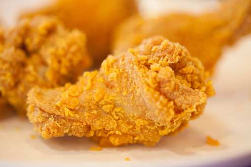 9 Best Fried Chicken Joints in Iowa for 2025!