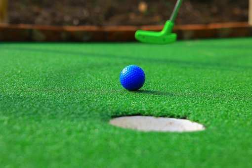 The 10 Best Mini Golf Courses in Iowa!